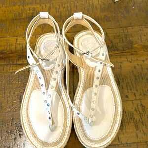 Vince Camuro White/Siver studded ankle wrap thongs in size 38/7-1/2M.